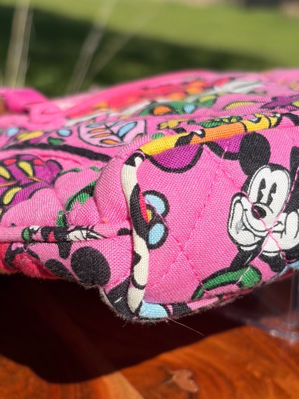 Disney Parks Vera Bradley Hipster Crossbody “Just Mousing Around” Like New - Picture 15 of 17